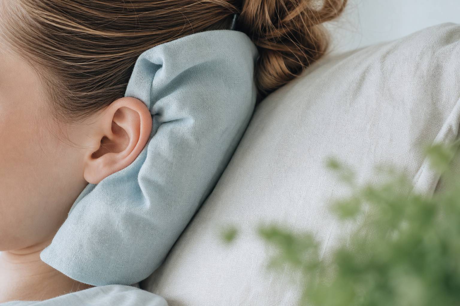 Otite : les huiles essentielles efficace, scène bien-être naturelle